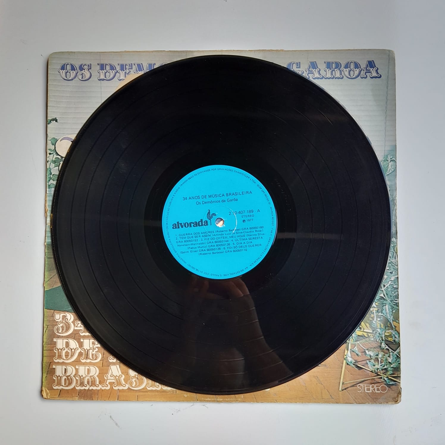 LP Os Demônios Da Garoa – 34 Anos De Música Brasileira - Imagem 4
