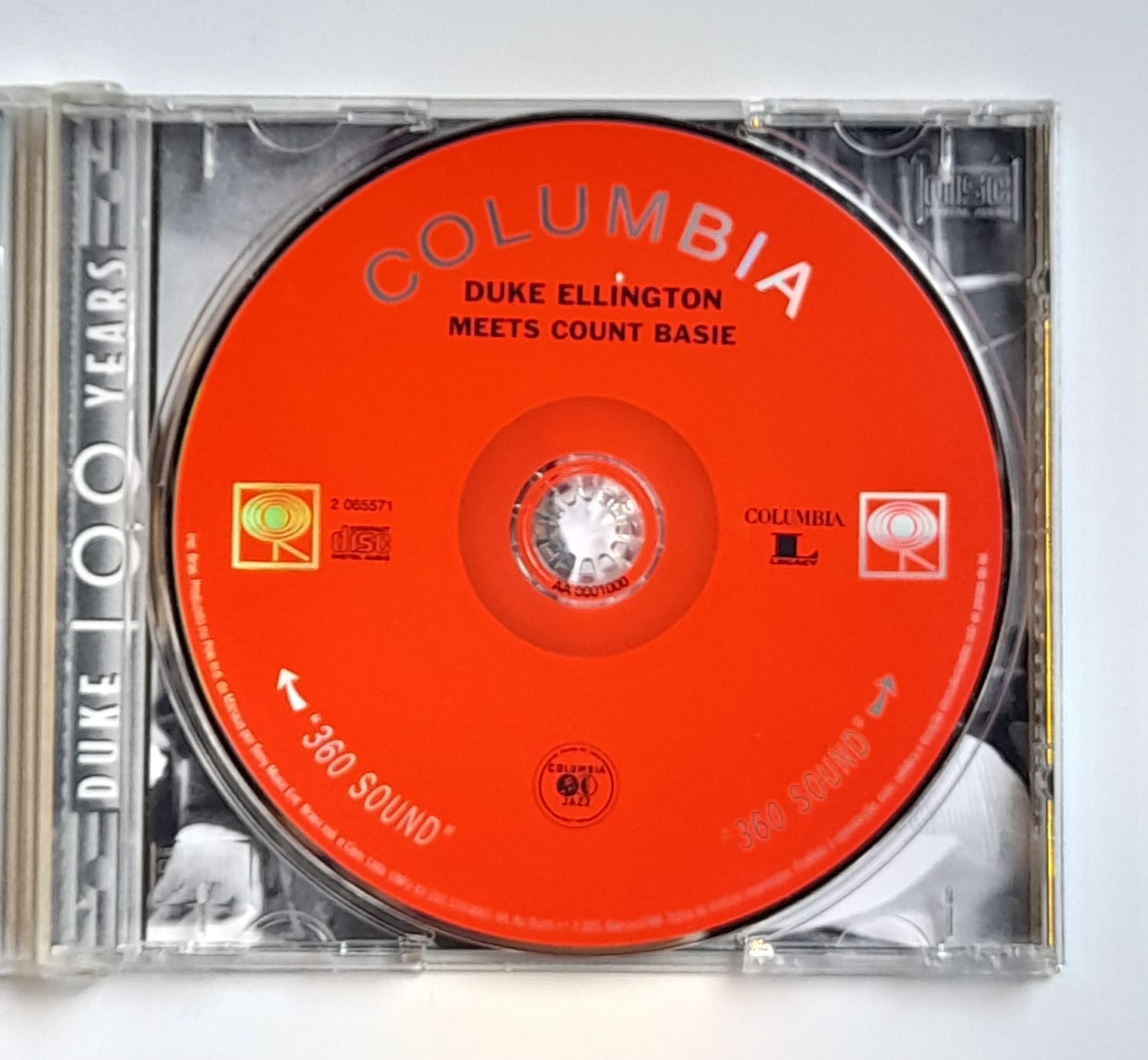 CD Duke Ellington & Count Basie – First Time! The Count Meets The Duke - Imagem 3
