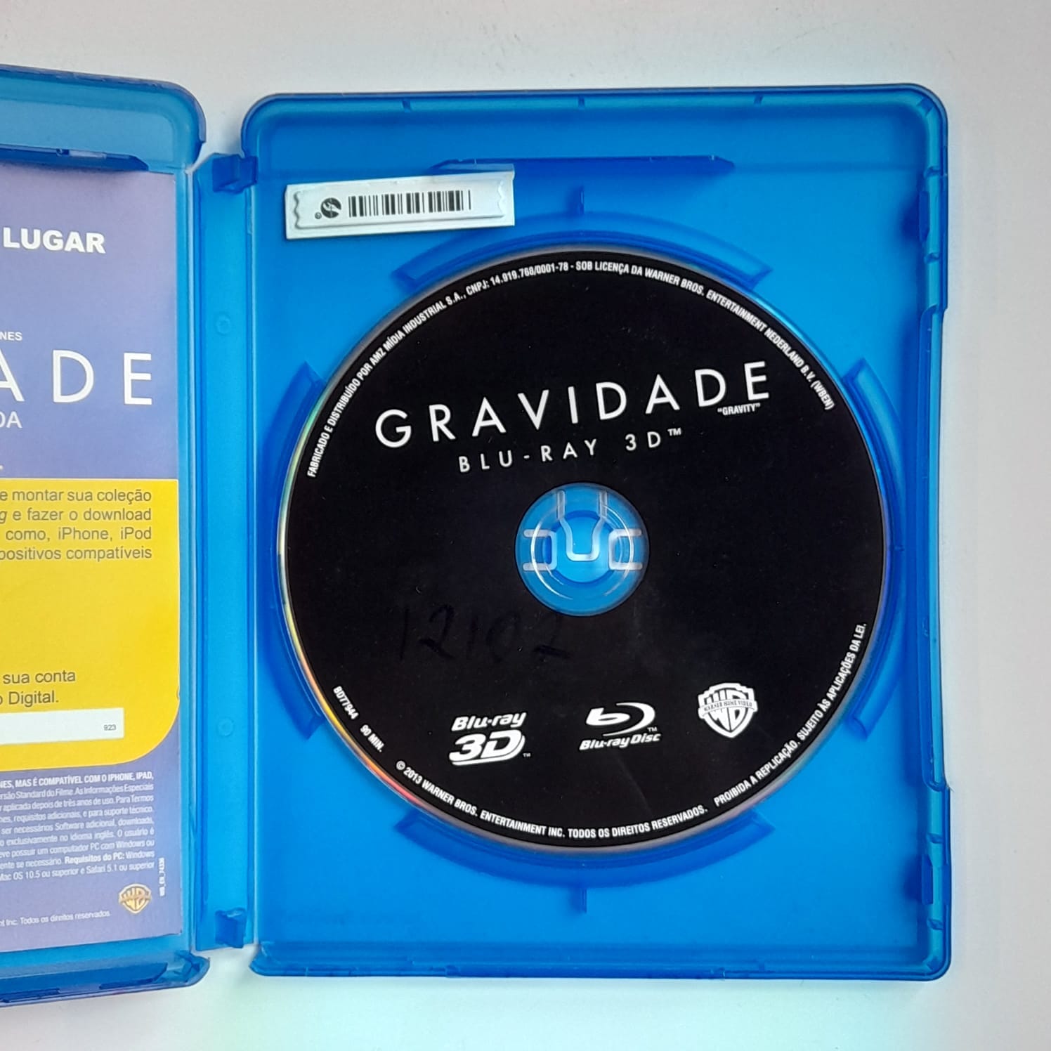 Blu-Ray Gravidade 3D - Imagem 3