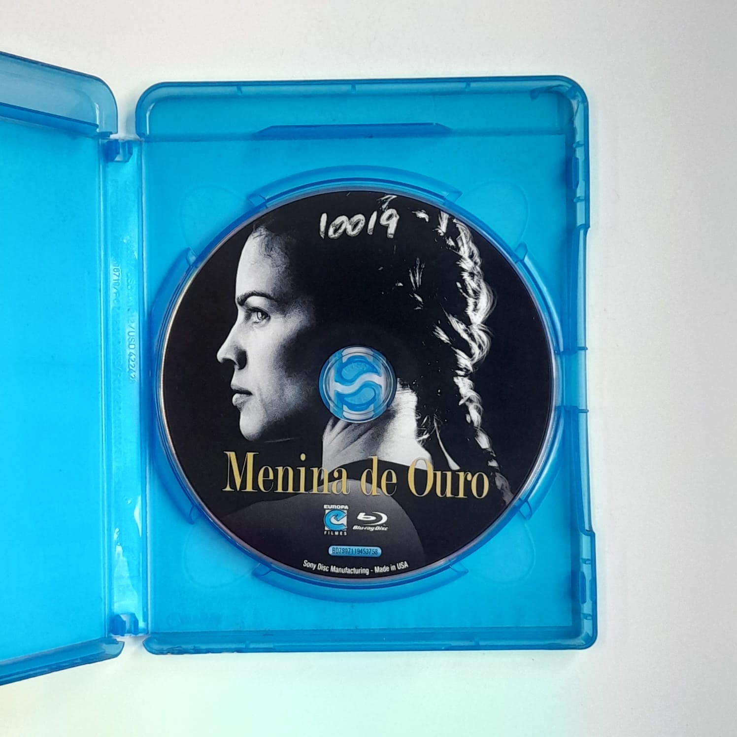 Blu-Ray Menina de Ouro - Imagem 3