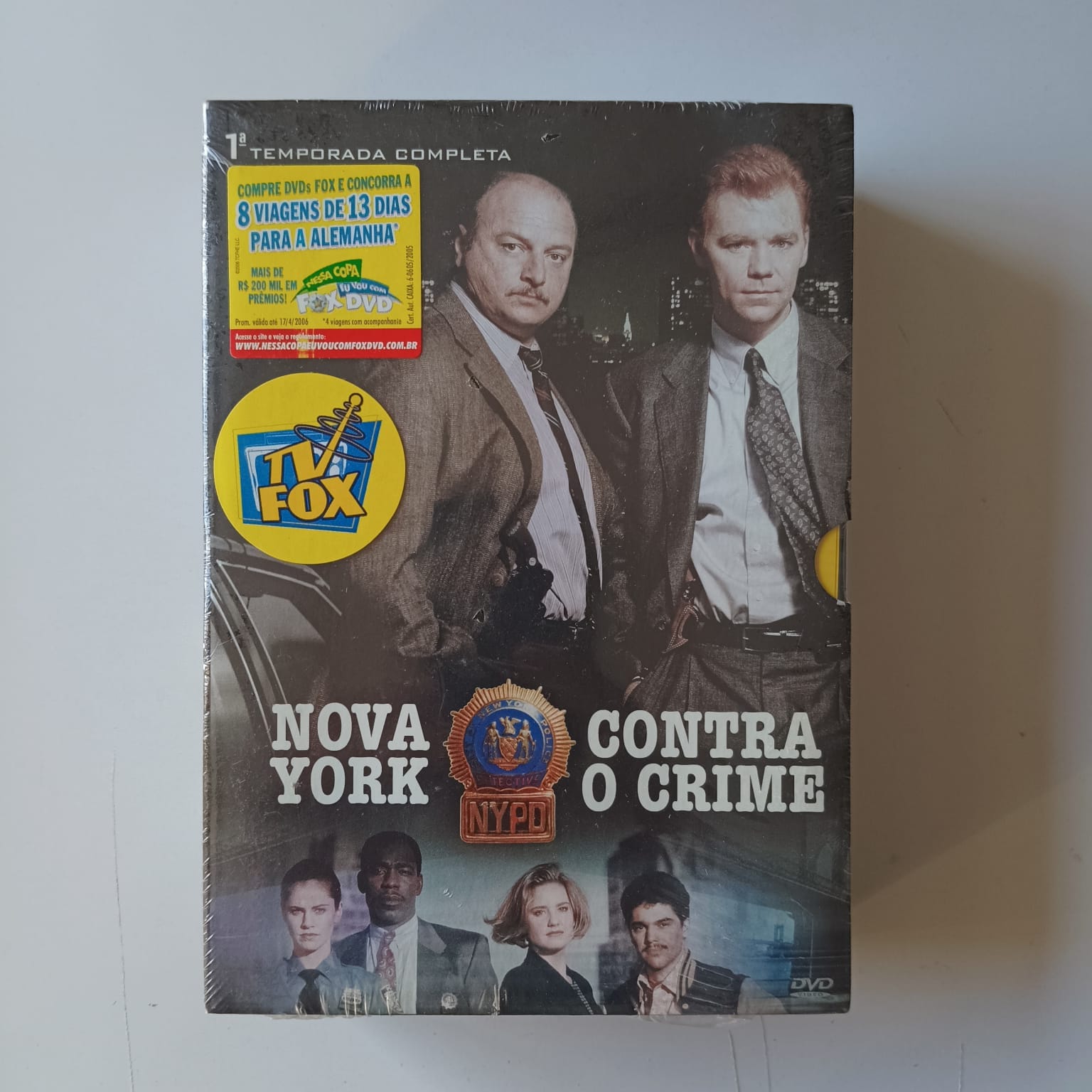 DVD Nova York Contra o Crime - Temporadas 1 a 4 - Lacrado