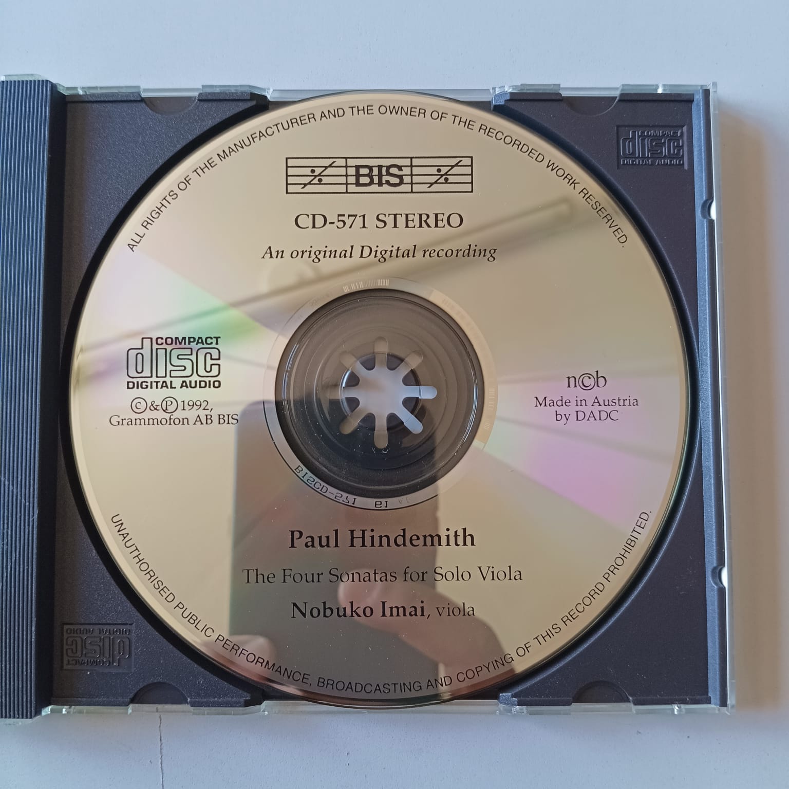 CD Hindemith - The Four Sonatas for Solo Viola - Nobuko Imai - Importado - Imagem 3