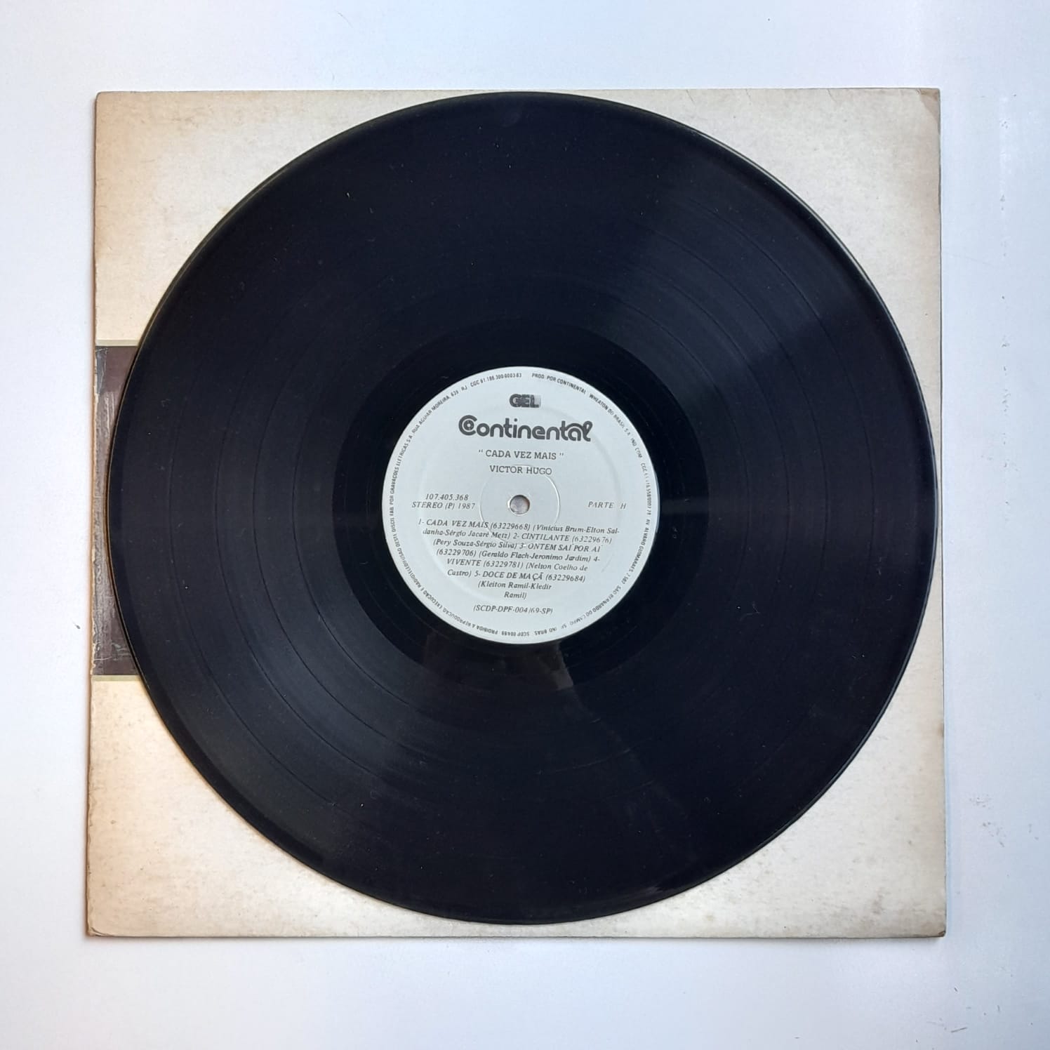 LP Victor Hugo – Cada Vez Mais - Imagem 4