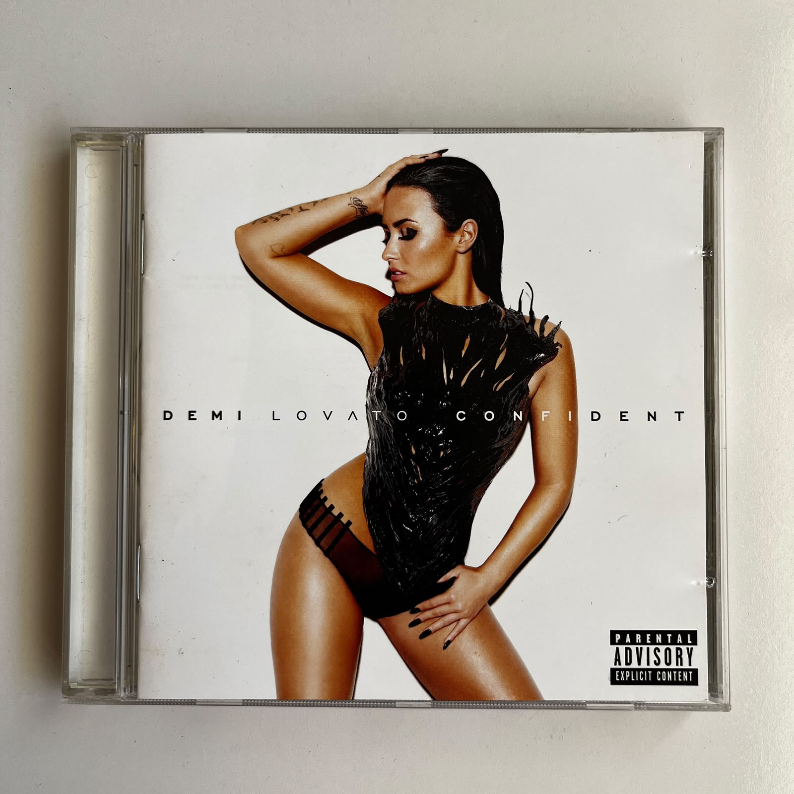 CD Demi Lovato – Confident