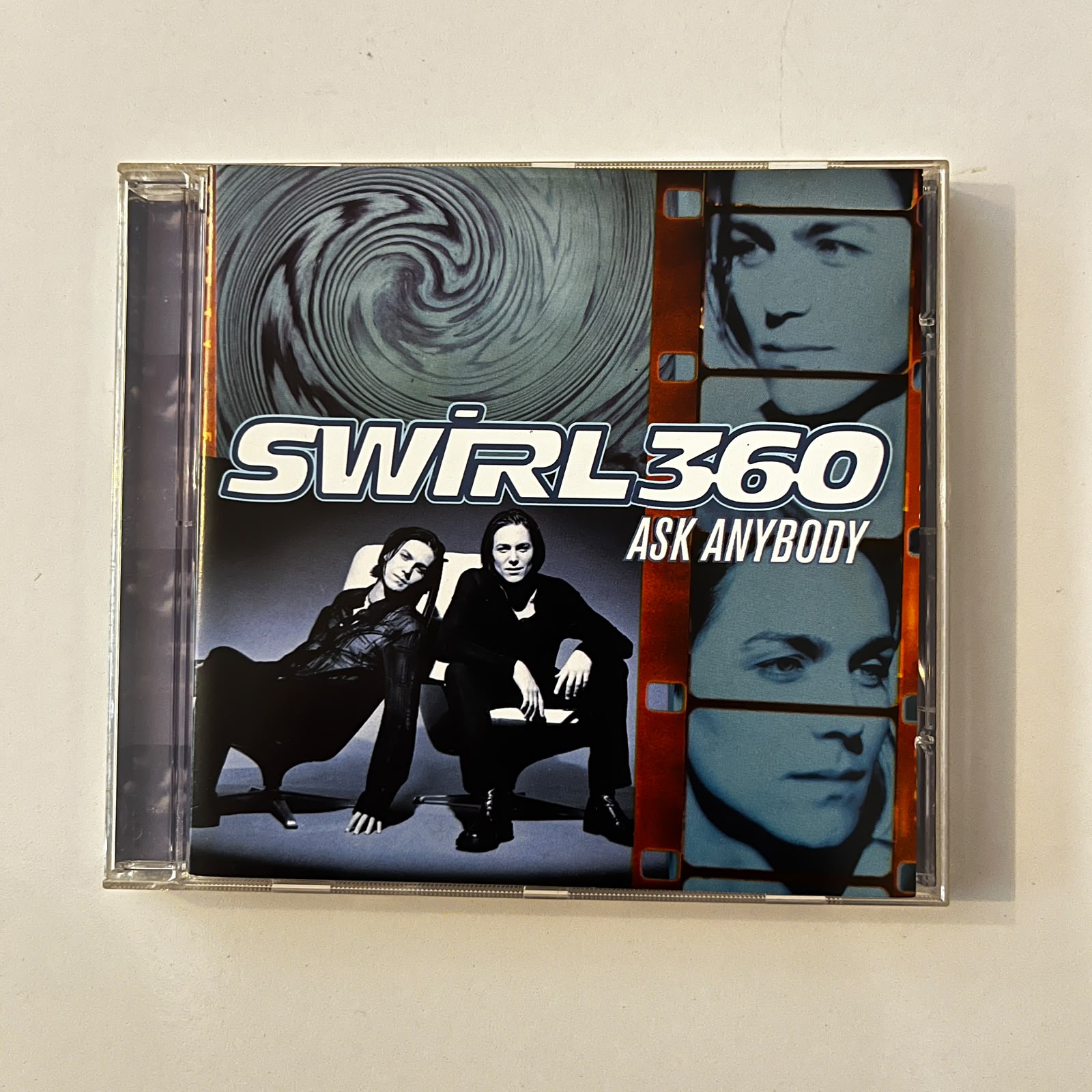 CD Swirl 360 – Ask Anybody