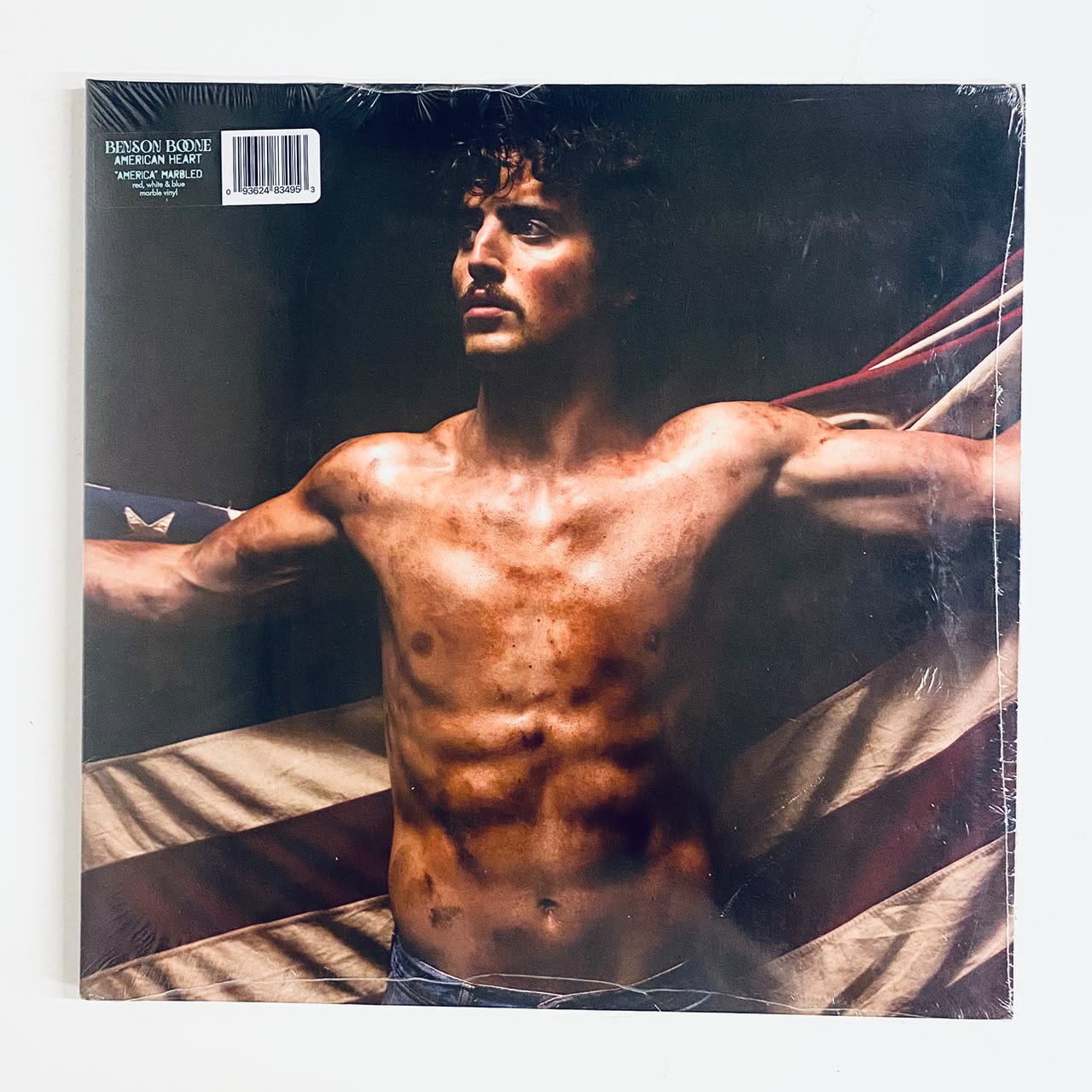 LP Benson Boone – American Heart - Lacrado
