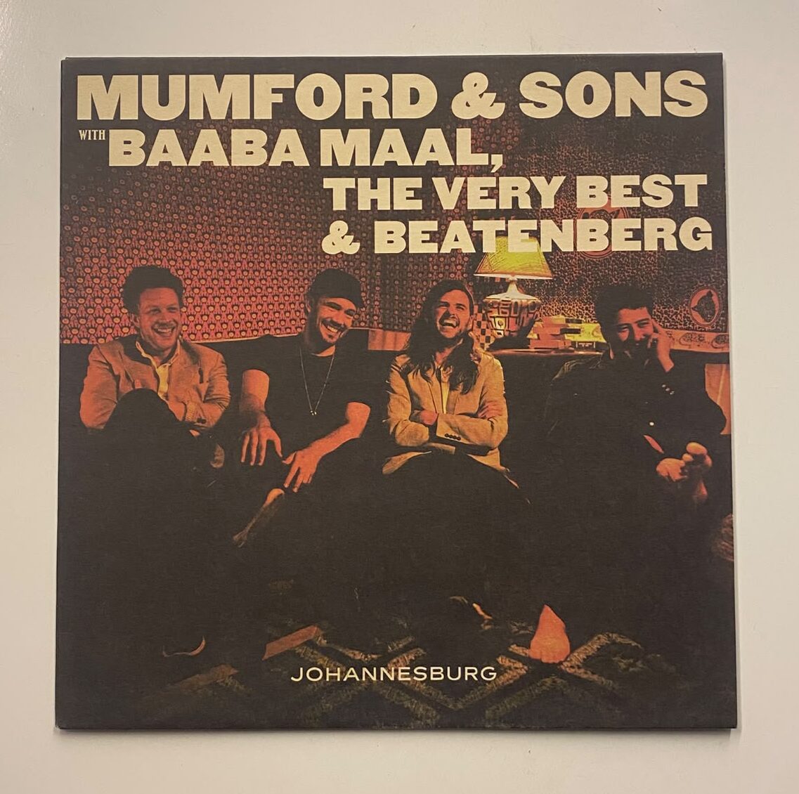 LP Mumford & Sons with Baaba Maal, The Very Best & Beatenberg – Johannesburg - Importado