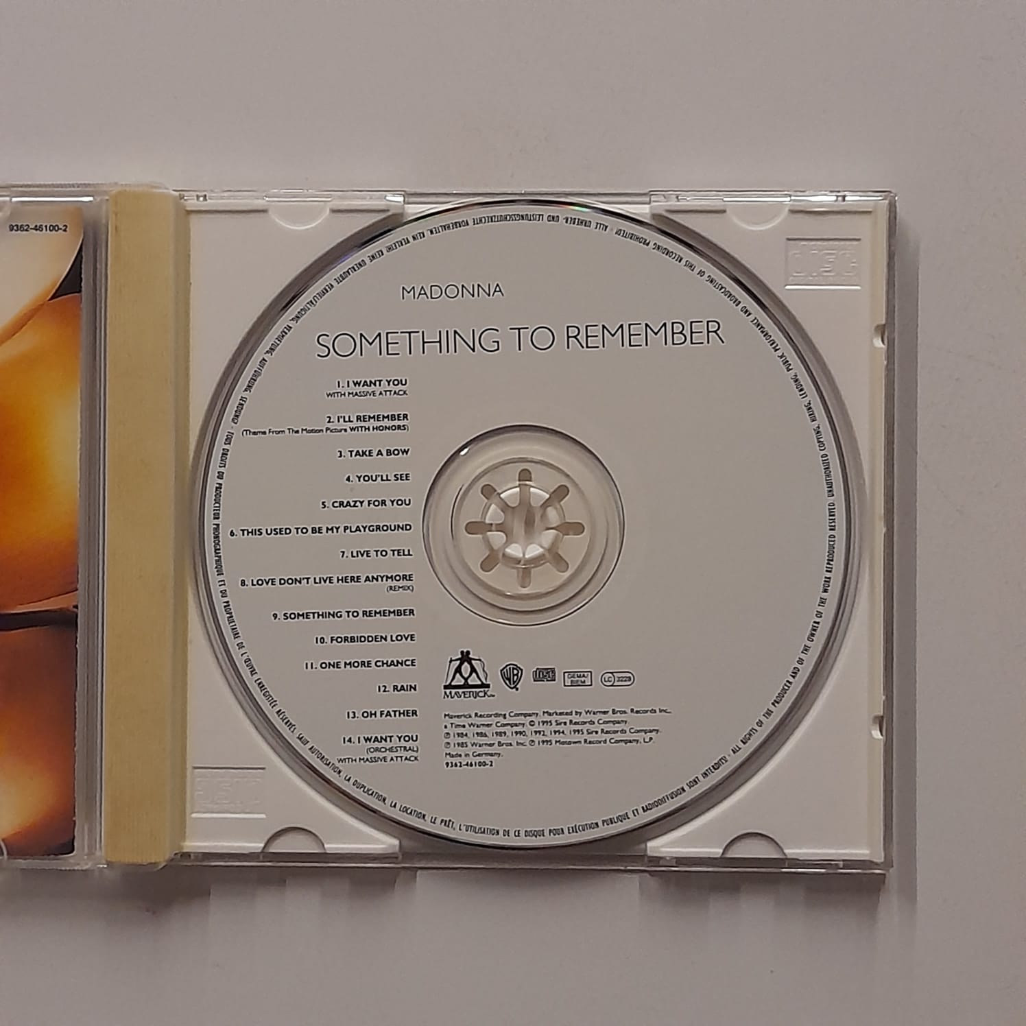 CD Madonna – Something To Remember - Importado - Imagem 3