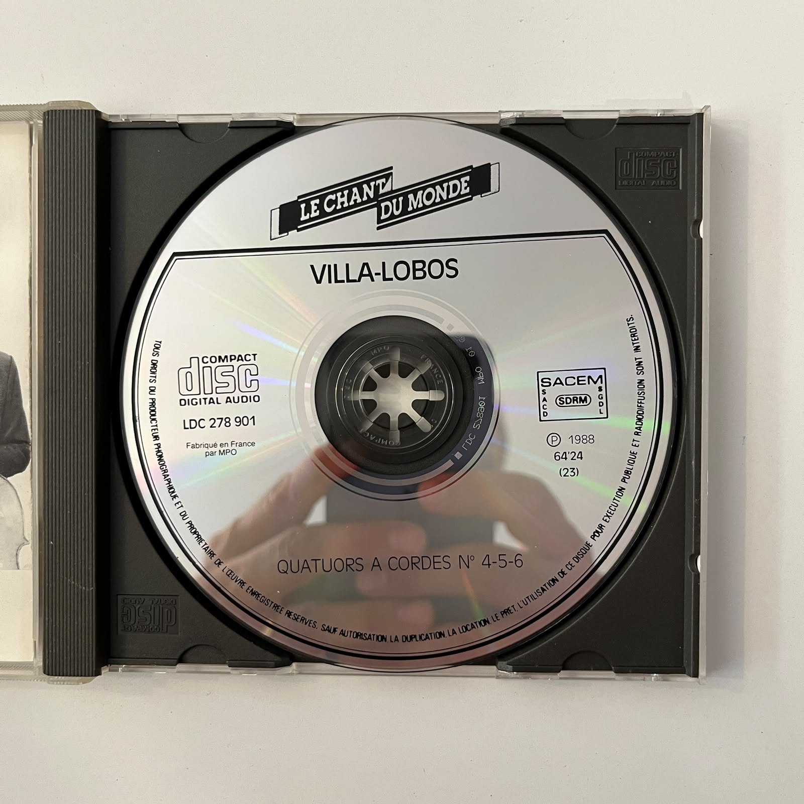 CD Villa-Lobos – Quatuors A Cordes Nos 4/5/6 - Importado - Imagem 3