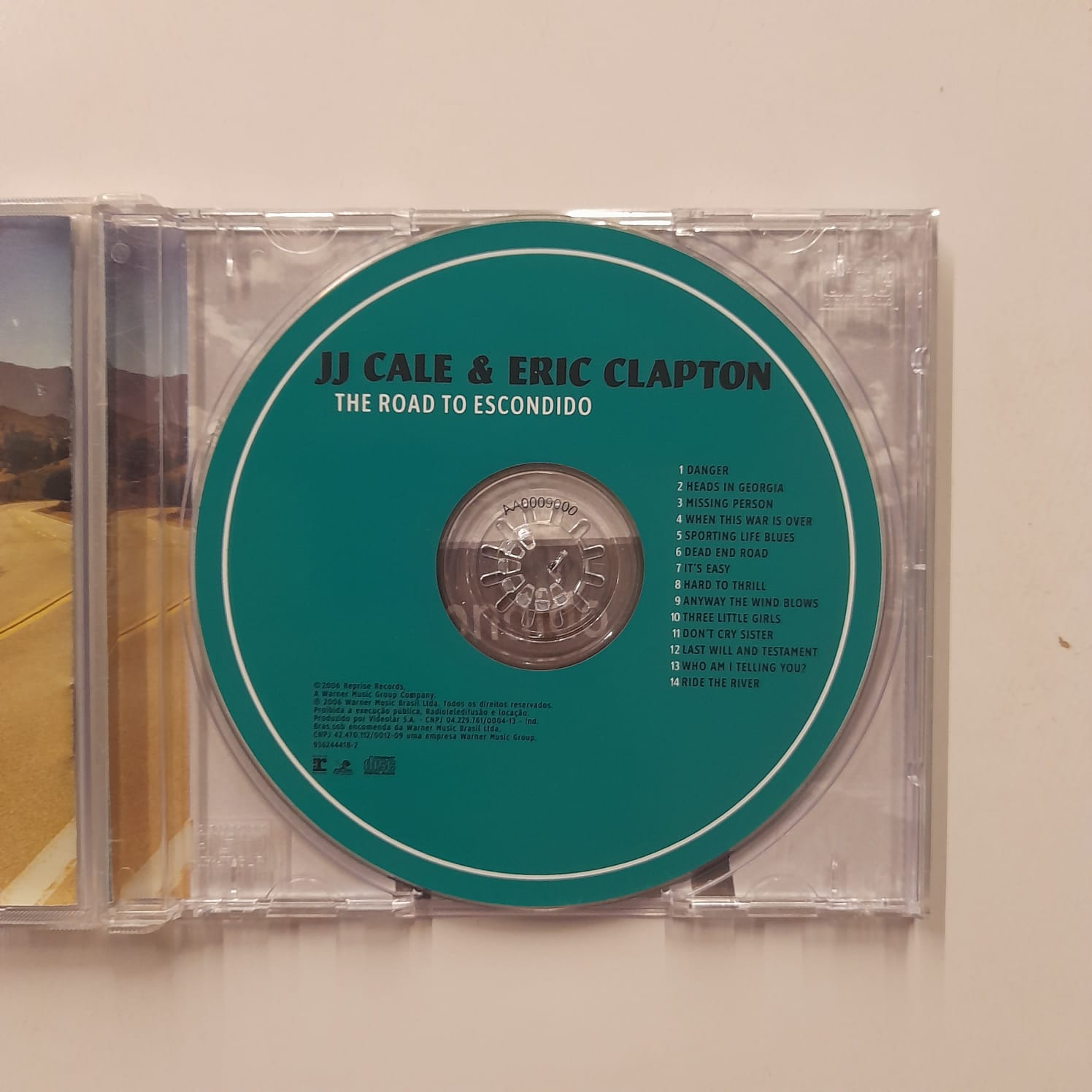 CD JJ Cale & Eric Clapton – The Road To Escondido - Imagem 3